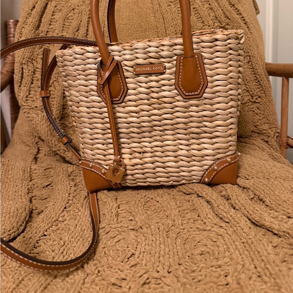 Michael Kors Malibu tote